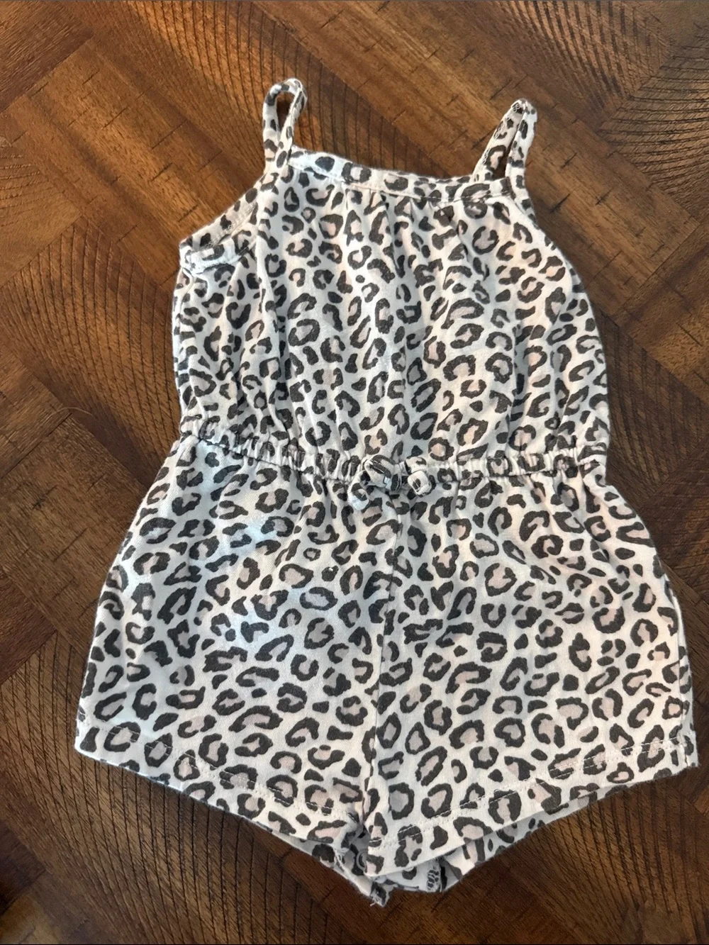 Old Navy Girls' Leopard Print Romper - White and Gray
